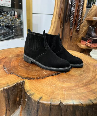 Botina Preta Clássica