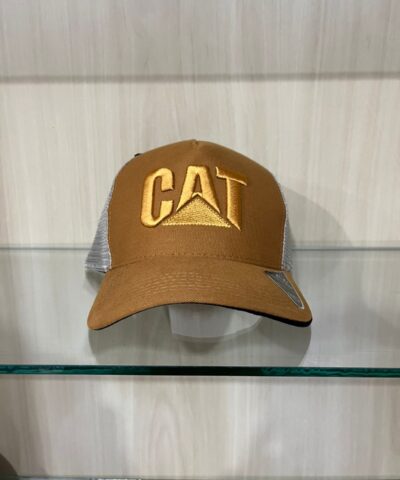 Boné Caterpillar Trucker Ocre Logo CAT Bordado Dourado